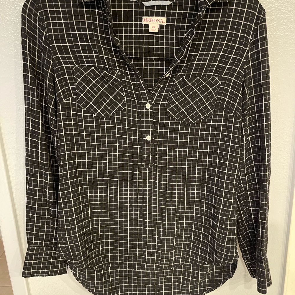 Nice half bottom front womens casual long sleeve.